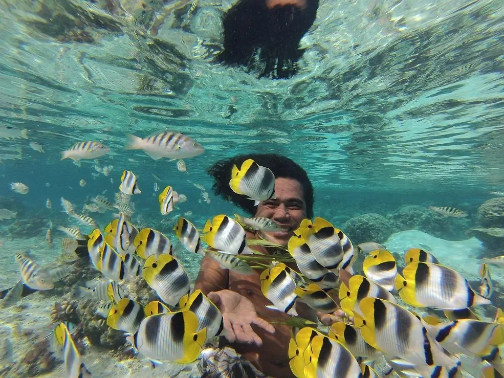 Snorkeling dans le lagon de Taha'a